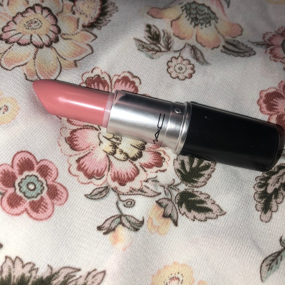 MAC creamcup lipstick